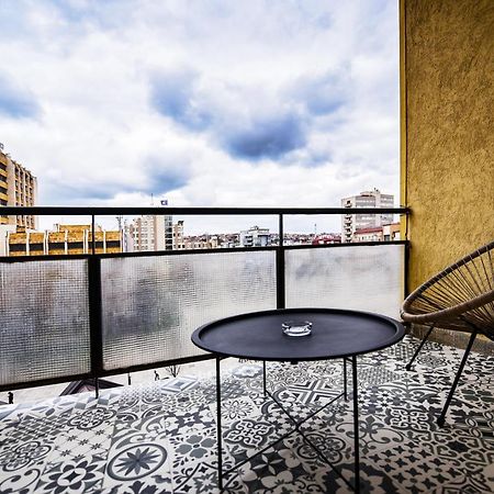 Cozy Bright Central Pristina Esterno foto